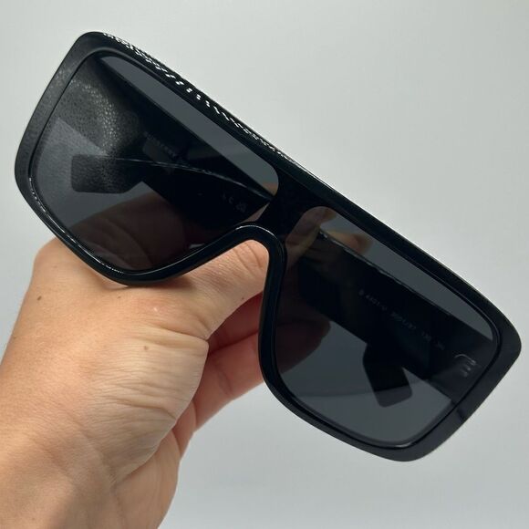 BURBERRY Sunglasses BE4401U 300187 Black/Dark Grey Unisex NEW - Picture 8 of 11